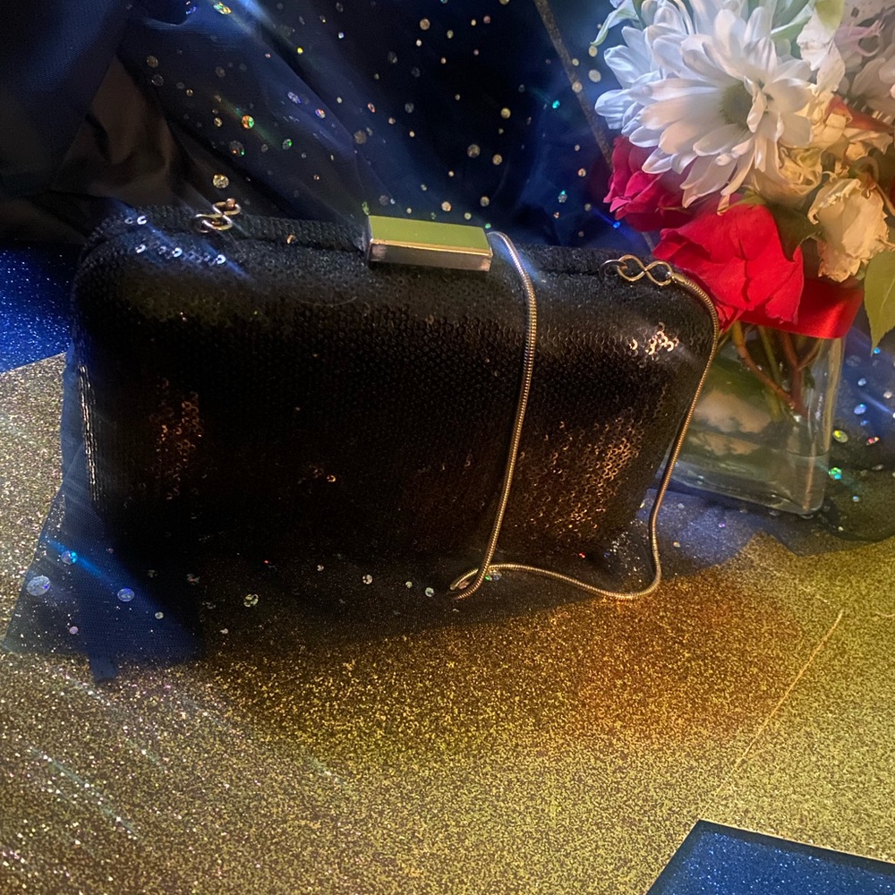 J.CREW GORG BLACK SEQUIN GOLD SHOULDER PARTY ELEGANT CLutch LUX RARE CLASSY EUC